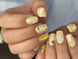 バターイエローネイル