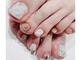 ニュアンスシェルネイル