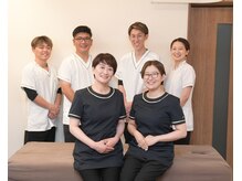 味岡整骨院の雰囲気（アットホームな仲間でご来店お待ちしております♪）