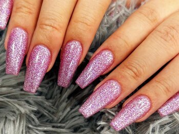 シルバール(silver'l+)の写真/ブライダルもお任せ!!華やかなネイルならnail salon silver'l+♪プライベート空間で相談のしやすさも◎