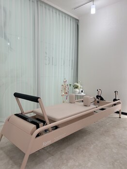 ピケピラティス 柏店(pique pilates)/fonv.のリフォーマー