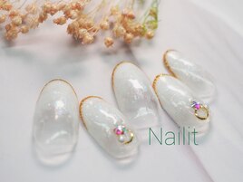 白グラデネイル ¥9300【¥10230】