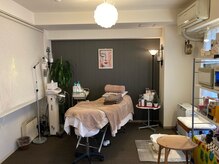 エステサロン ドゥ ラパンの雰囲気（ゆったりと施術を受けていただけるフェイシャルルームです。）
