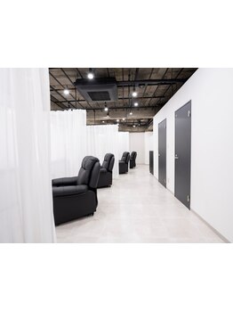 仕事帰り・早朝OKのサロン