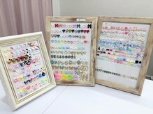 キャンアイドレッシー 本厚木駅前店の雰囲気（豊富なパーツ【リボン／キラキラ／キャラ／パステル】）