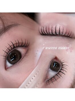 エマ アイラッシュアンドリラクゼーション(ema eyelash&relaxation)/クレセントムーン