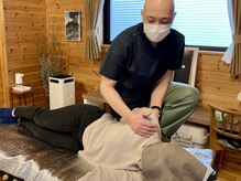 わたなべ整体院/施術風景１０