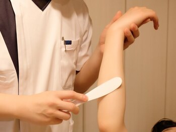 フィズ 多摩センター店(FIS)/3.ジェルの塗布［多摩センター］