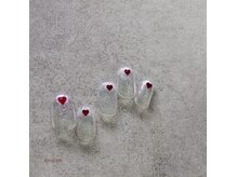 シルニー リム(Silny rim)/アシンメトリーニュアンスネイル