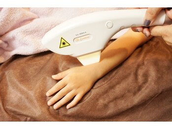 ディオーネ 中野駅前店(Dione)/Dr.ルミセス脱毛器で子供脱毛