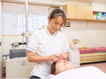 ふれあい鍼灸整骨院の写真/【新規限定:クマ.たるみ.くすみ改善&リフトアップ◎小顔美容鍼(フェイスマッサージ付)¥2200】ハリ艶UP!