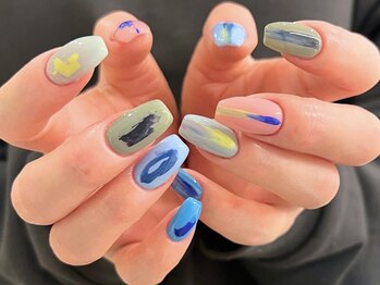 ドロウラピリィ トカ(DLAW Lapilie/toka)/ニュアンスネイル