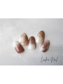 手描きアートが得意なサロン