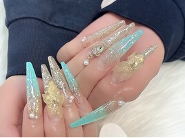 吉田担当★フラワーネイル