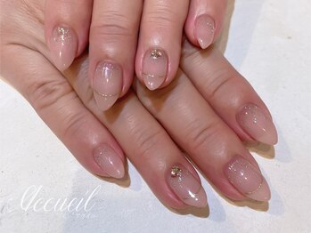 アクイユ 銀座店(ACCUEIL)/上品ネイル