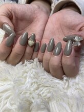 東海最大級ネイルサロン by レディスペネイル 名駅店/ビジュー付きワンカラー