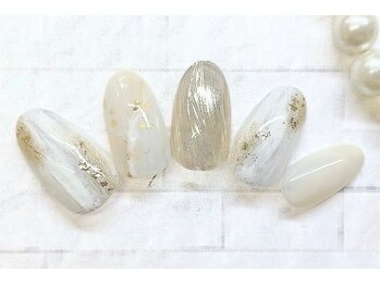 アルセア 上野御徒町店(Alcea)/ミラー ニュアンス ホワイト