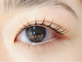ララン(LaLa&)の写真/【高濃度ケラチントリートメントでダメージレス♪】まつげの傷みが気になる方にオススメの内部補修◎