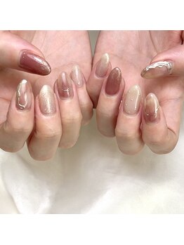 ルーチェ(luce)の写真/【完全個室☆】大人女性に人気の派手すぎない上品ネイル◎スピーディかつ高品質にあなたの理想を叶えます♪