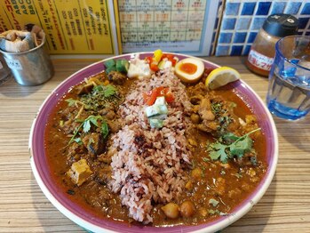 爪切り屋 足楽/【ナミニノカレー】（徒歩30分）