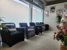 ウィズティ(with.T)/待合室も広々