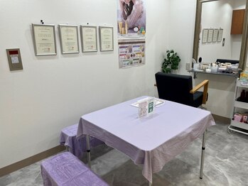 メナードフェイシャルサロン 藤沢駅北口店/カウンセリングスペース