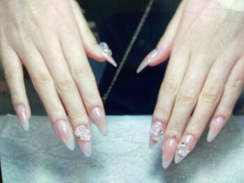 アンバーテン(Amber10)/持ち込みデザイン/ジェルネイル