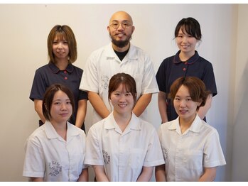 守谷やまゆり鍼灸整骨院/スタッフ集合写真