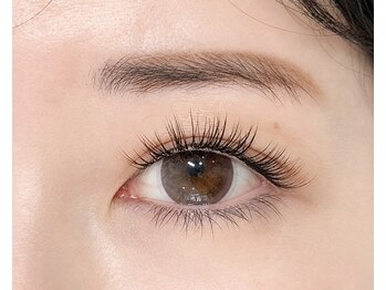 アプリラッシュ シエロ(Apri Lush Cielo)の写真/持ちの良さ&まつ毛の状態に合わせたご提案が自慢♪ふわふわのクッションでくつろぎながら美まつ毛を叶える!