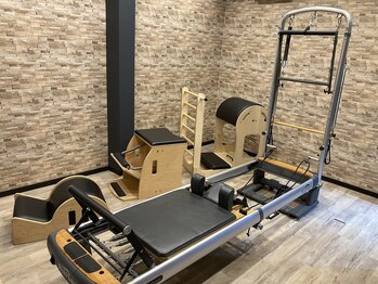 スタジオジュウゴ(STUDIO15)/ピラティスプライベートスタジオ