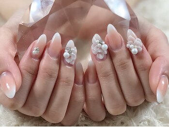 ニコリ 新富店(nicoRi)の写真/《理想のネイルが見つかる☆》コスパ良しの旬デザインはnicoRiにお任せください♪