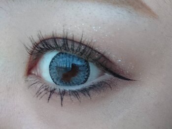 エミリア(EmiLia)/パリジェンヌラッシュリフト