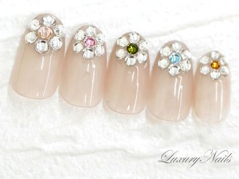 ラグジュアリーネイルズ オオミヤ(Luxury Nails Omiya)/フラワー*ストーンネイル