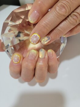 ネイルサロンシャネイル/レモンネイル