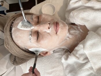 サロン ド ソワン(salon de soin)の写真/【韓国で大人気＊ララピール取り扱いサロン】“剥がす”ではなく“満たす”最新ピーリングで感動体験を♪
