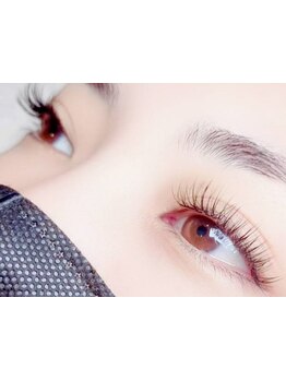 ナチュラル上品な目元にしたい