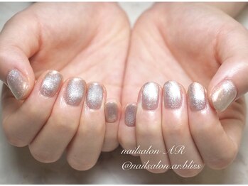 ネイルサロンアンドスクール エーアール(AR)/マグネットネイル☆