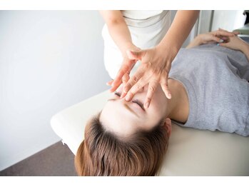 美容整体サロン キュー オー ヴイ(Q.O.V)/施術／小顔矯正