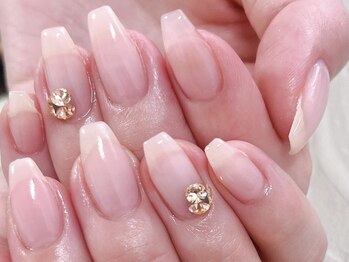 シースルービジューネイル