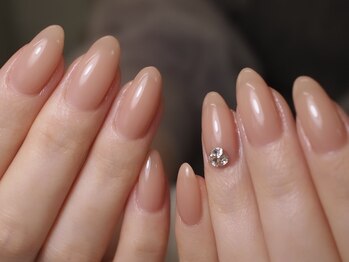 ソアネイル(SOAR NAIL)の写真/お仕事で華美なネイルができない方にもおススメ☆美フォルムにこだわったベース作りでワンカラーで満足度◎