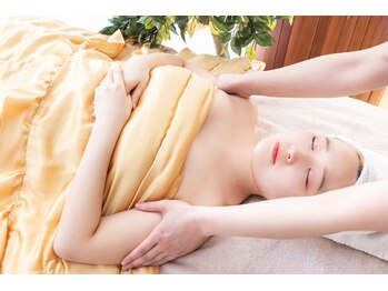 コリアンビューティーサロンリー(Lee)/美しいデコルテラインも♪