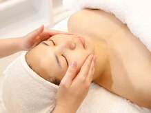 メナードフェイシャルサロン 松原上田北(MENARD FACIAL SALON)の雰囲気（フェイシャルからデコルテまでのリンパマッサージで癒しの時間！）