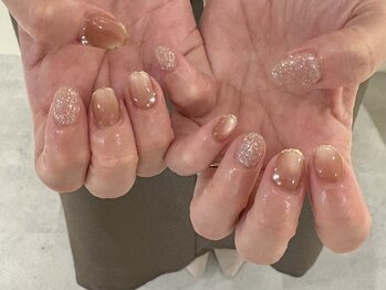 サンジュウヨン(34)/マグネットネイル パラジェル