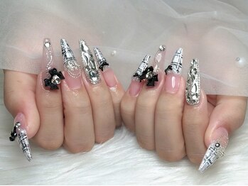 バオバオ ネイル(BAOBAO NAIL)の写真/旬のワンホン/韓国/キラキラもお任せ★パーツ豊富＆持ち込みOKで理想の指先に♪【港北駅3分】