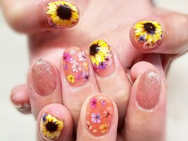ひまわり ドライフラワー ネイル