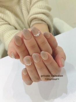お上品ネイル