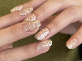 リーカ(Rihka)の写真/《6月から登場！NEWスタッフmaya》今だけhand,footともにone color￥3000/magnet、flash￥4000で施術可能★