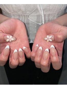 ロミー(Rommy)/ホワイトフレンチネイル