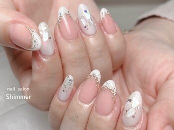 シマー(Shimmer)/きらきらフレンチシェルネイル