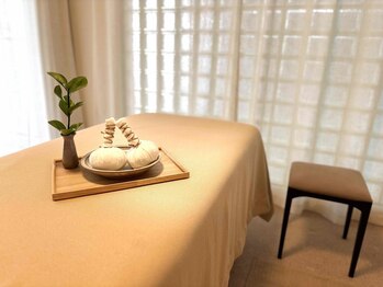 ワビシラカワ(WABISHIRAKAWA)/3 &nbsp;&nbsp;お着換え・足浴・施術